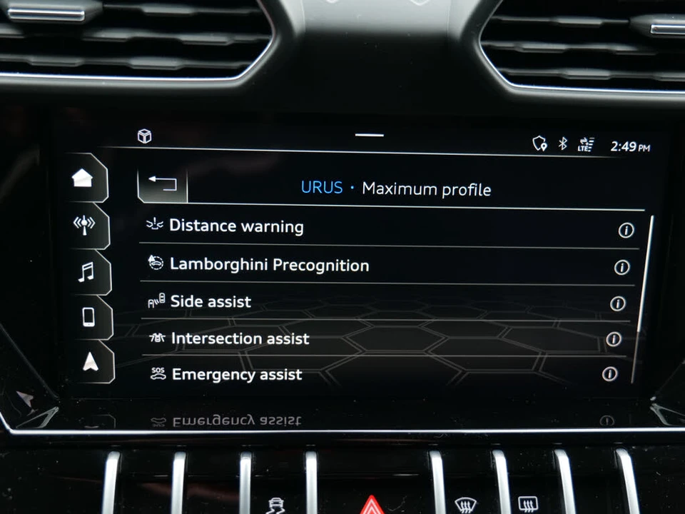 2021 Lamborghini Urus - Image 27 of 31