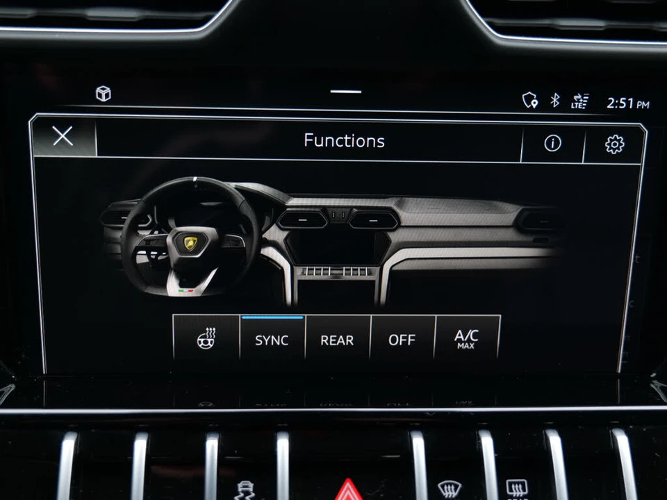2021 Lamborghini Urus - Image 31 of 31