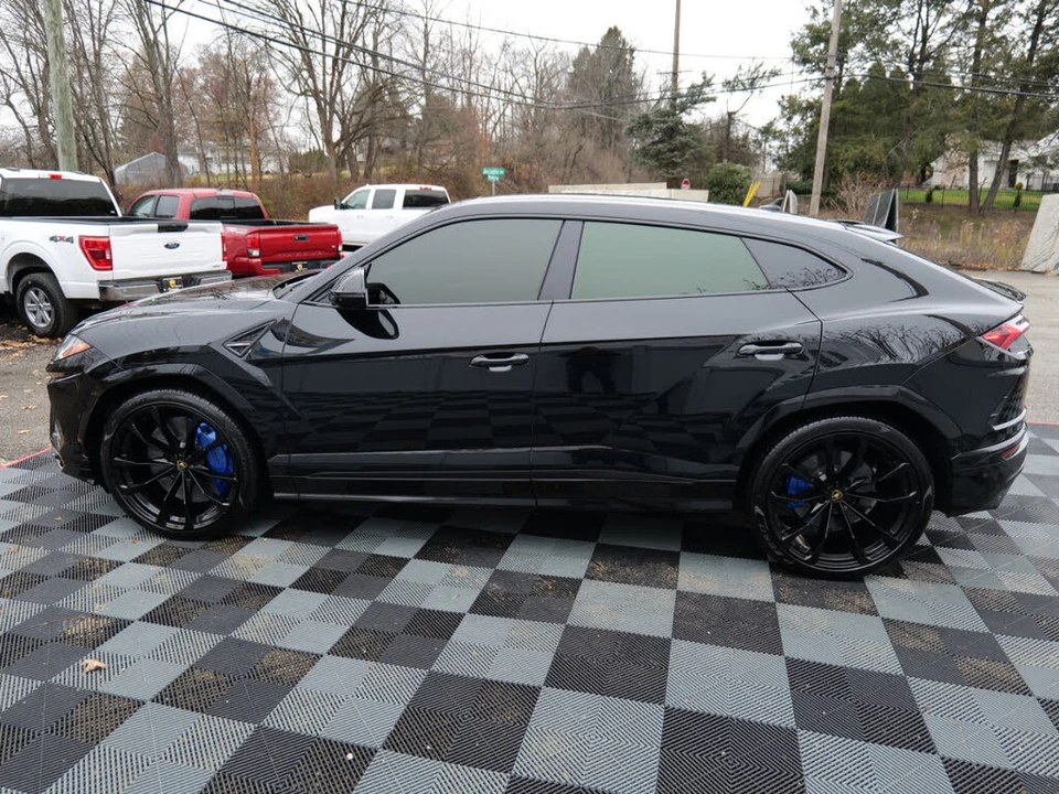 2021 Lamborghini Urus - Image 8 of 31