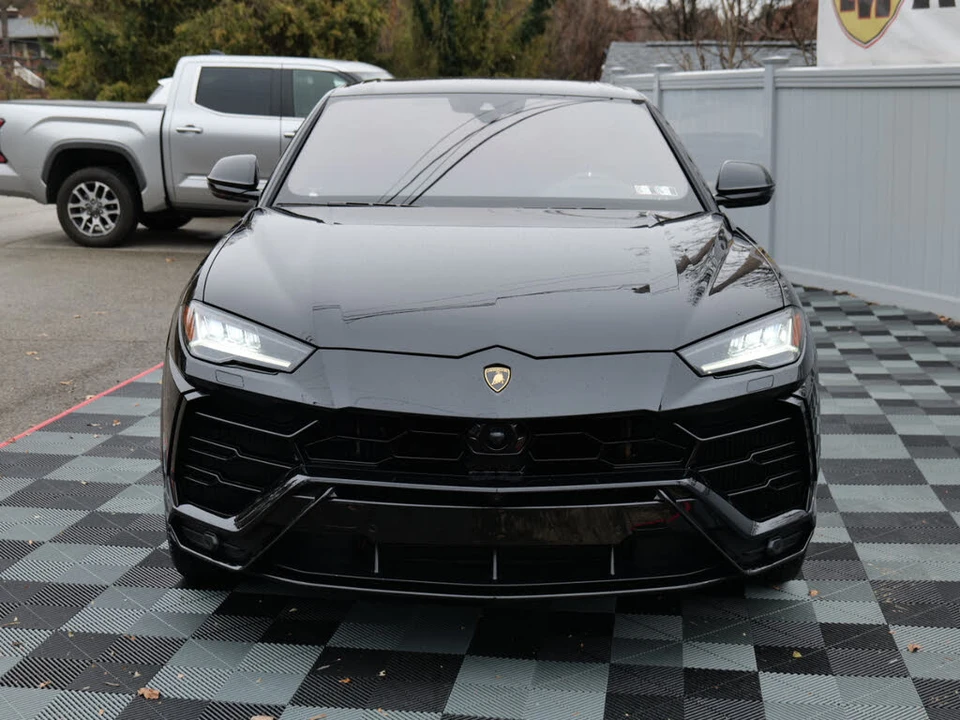 2021 Lamborghini Urus - Image 11 of 31