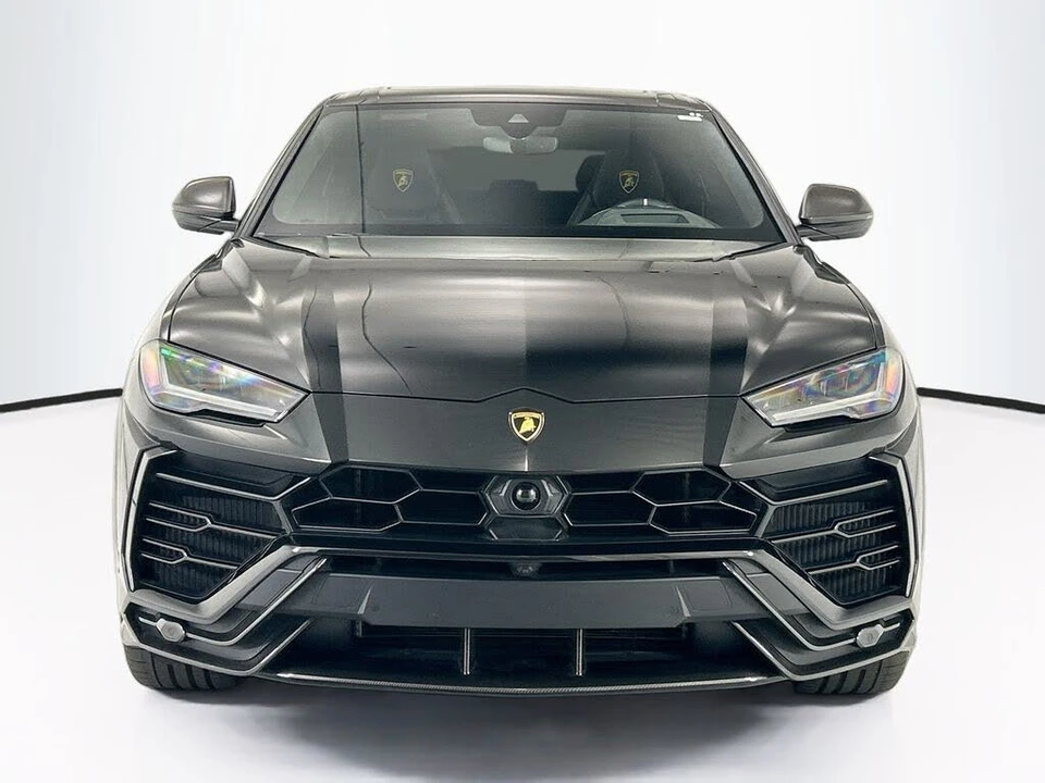 2021 Lamborghini Urus - Image 2 of 6