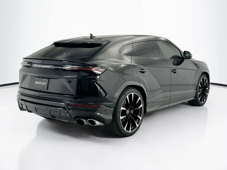 2021 Lamborghini Urus - Image 5 of 6