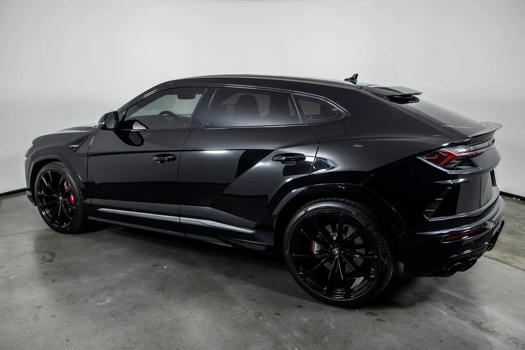 2021 Lamborghini Urus - Image 15 of 31