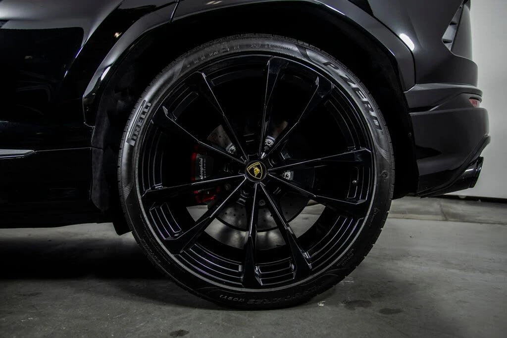 2021 Lamborghini Urus - Image 14 of 31