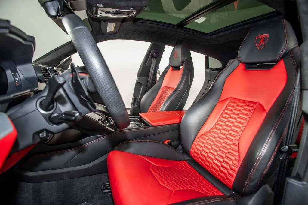 2021 Lamborghini Urus - Image 3 of 31