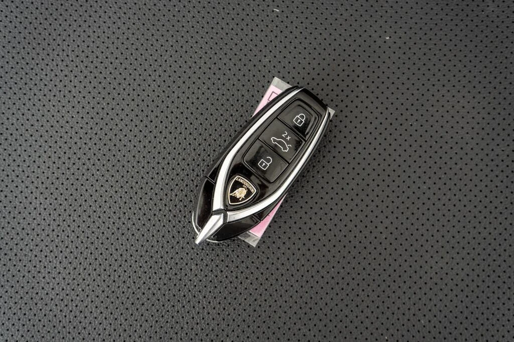 2021 Lamborghini Urus - Image 21 of 31