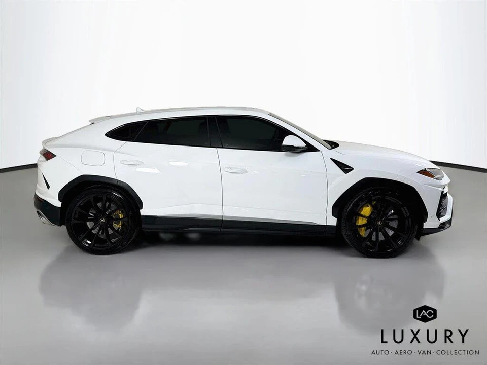 2021 Lamborghini Urus - Image 5 of 6