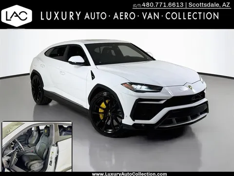 2021 Lamborghini Urus Pearl Capsule