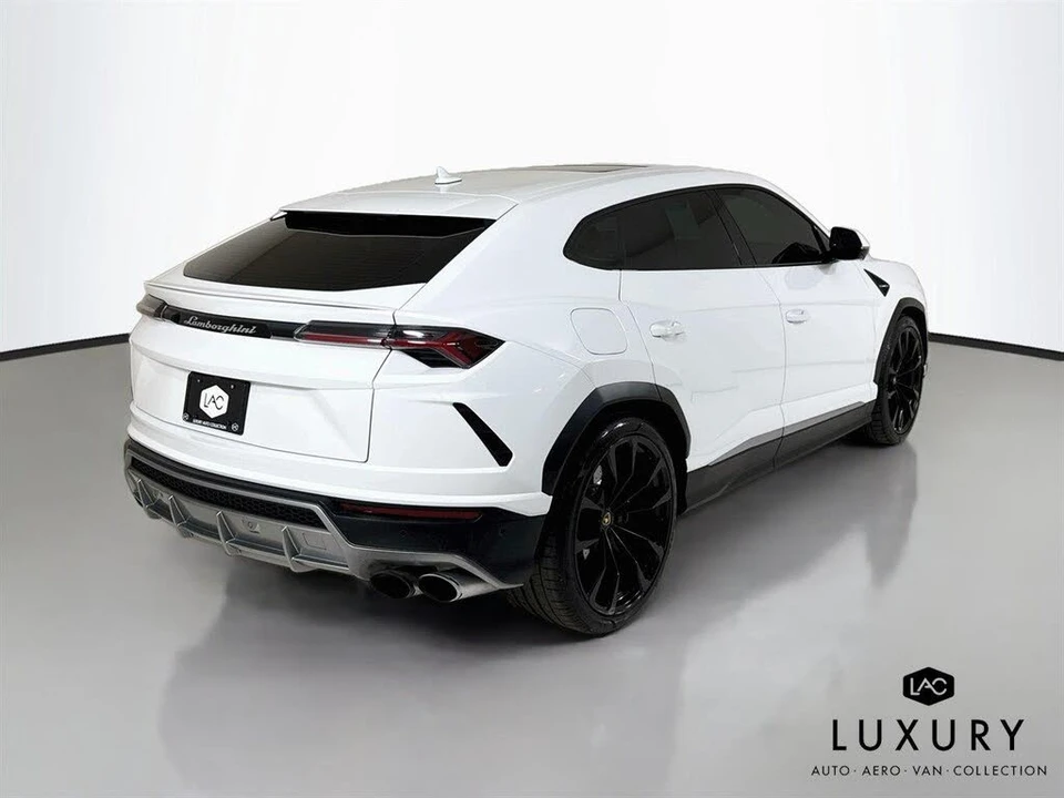 2021 Lamborghini Urus - Image 6 of 6