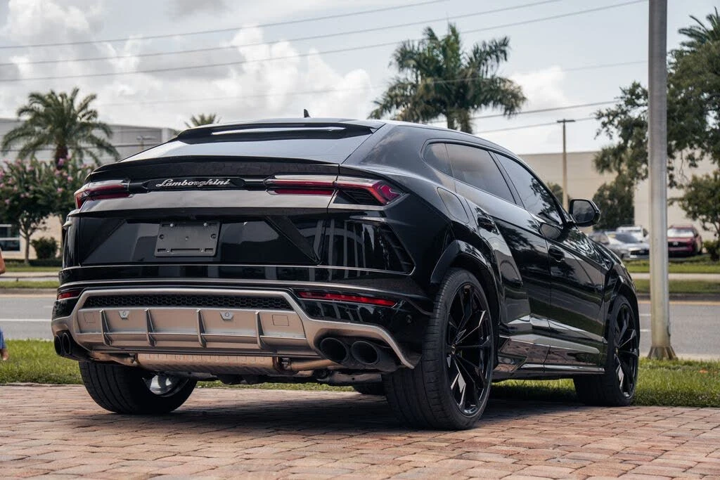 2021 Lamborghini Urus - Image 6 of 31