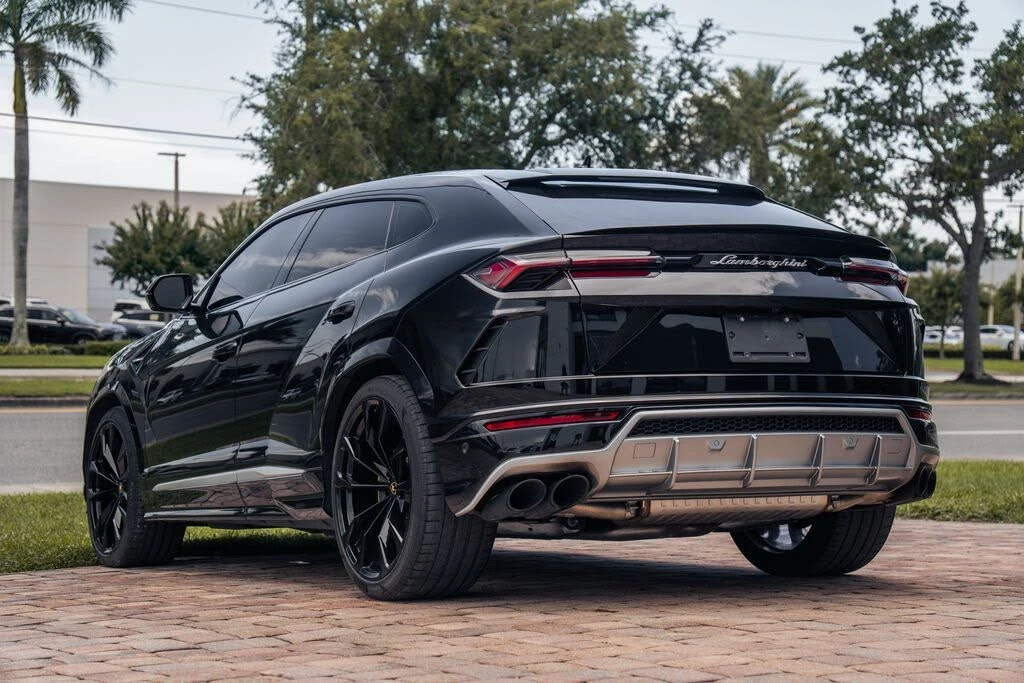 2021 Lamborghini Urus - Image 4 of 31