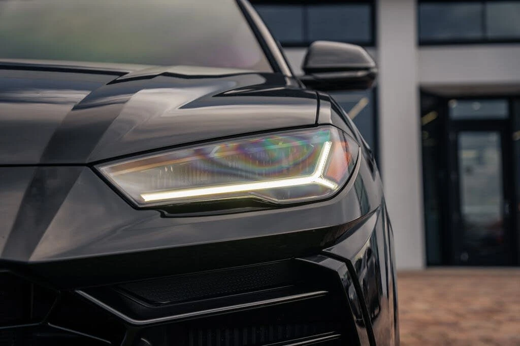 2021 Lamborghini Urus - Image 11 of 31