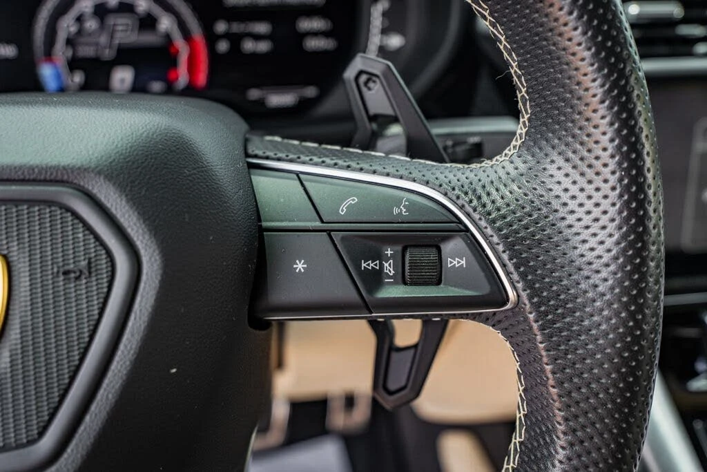 2021 Lamborghini Urus - Image 26 of 31