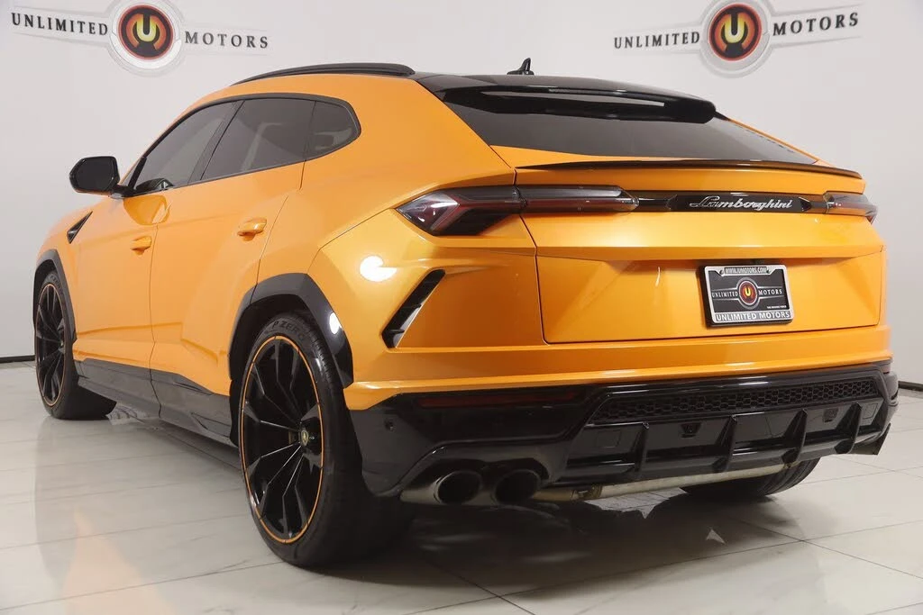 2021 Lamborghini Urus - Image 4 of 31