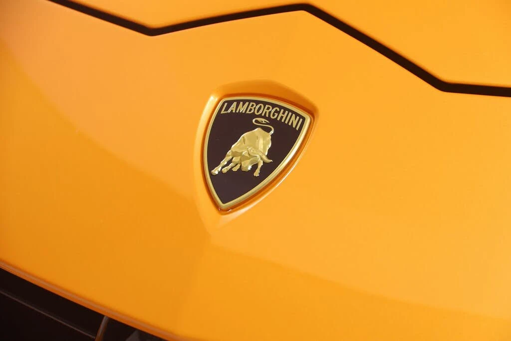 2021 Lamborghini Urus - Image 25 of 31