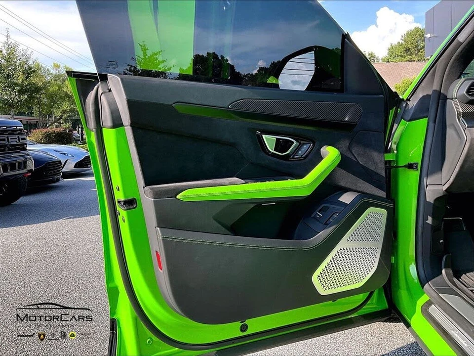 2021 Lamborghini Urus - Image 20 of 30