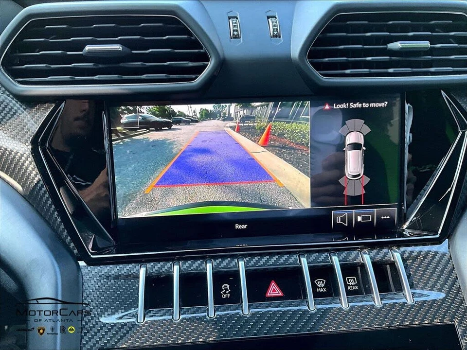2021 Lamborghini Urus - Image 18 of 30
