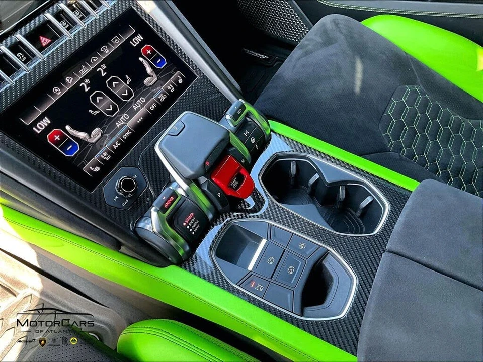 2021 Lamborghini Urus - Image 14 of 30
