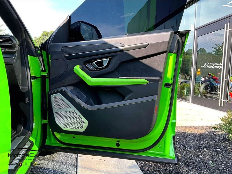 2021 Lamborghini Urus - Image 21 of 30