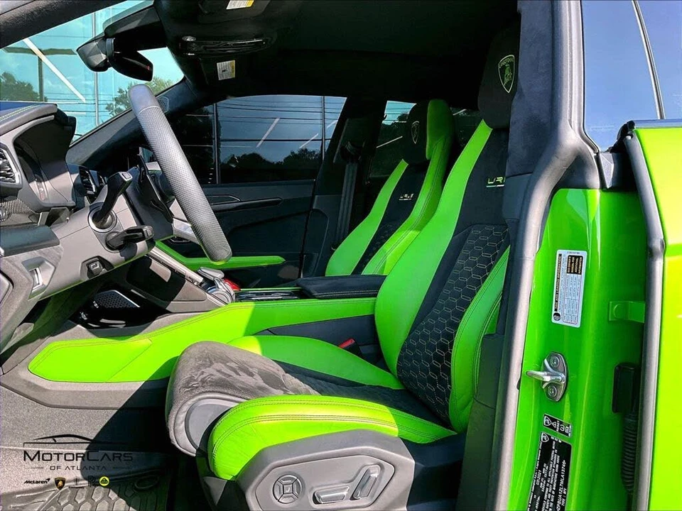 2021 Lamborghini Urus - Image 22 of 30