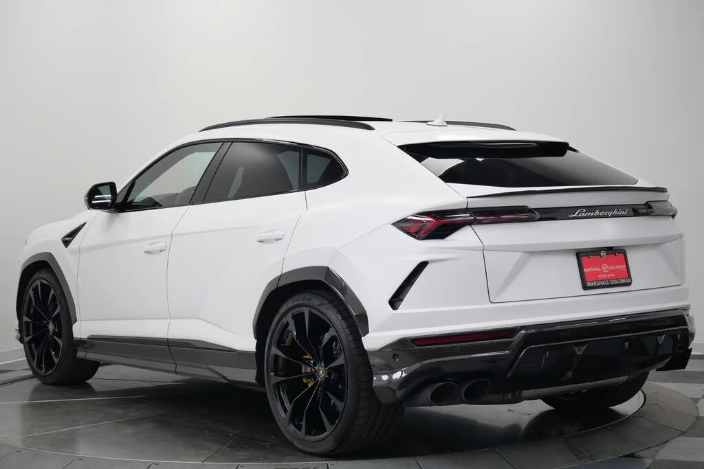 2021 Lamborghini Urus - Image 7 of 31