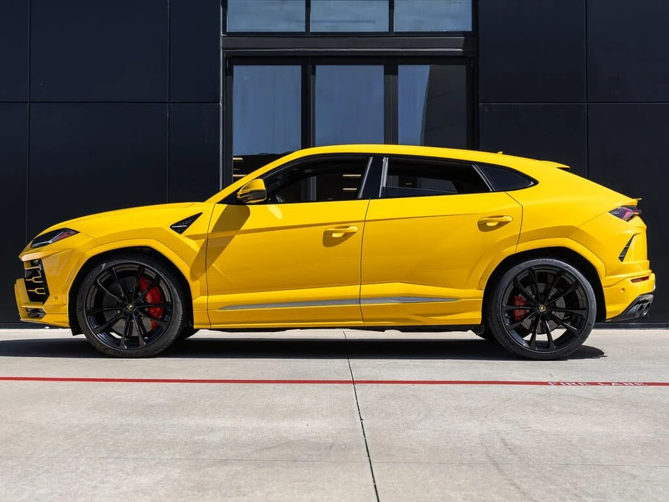 2021 Lamborghini Urus - Image 9 of 31