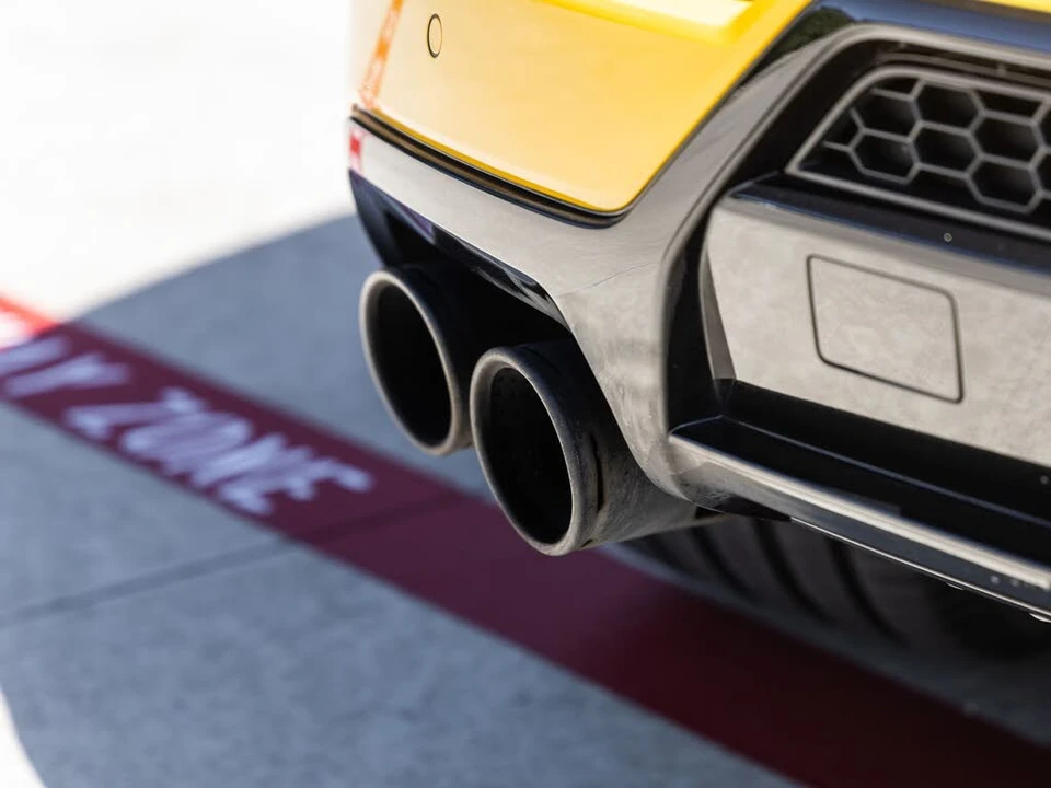 2021 Lamborghini Urus - Image 14 of 31