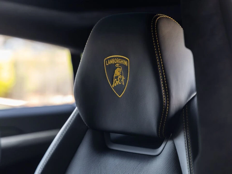 2021 Lamborghini Urus - Image 30 of 31