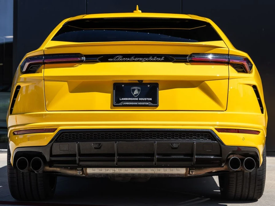 2021 Lamborghini Urus - Image 7 of 31