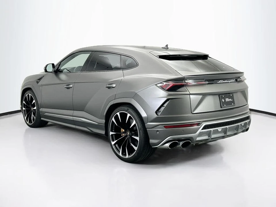 2021 Lamborghini Urus - Image 7 of 31