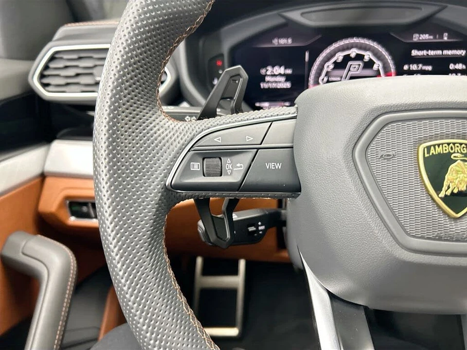 2021 Lamborghini Urus - Image 11 of 31
