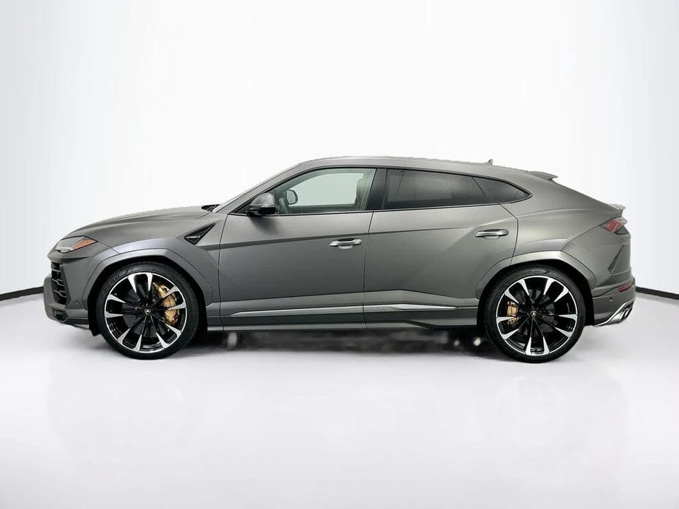 2021 Lamborghini Urus - Image 8 of 31