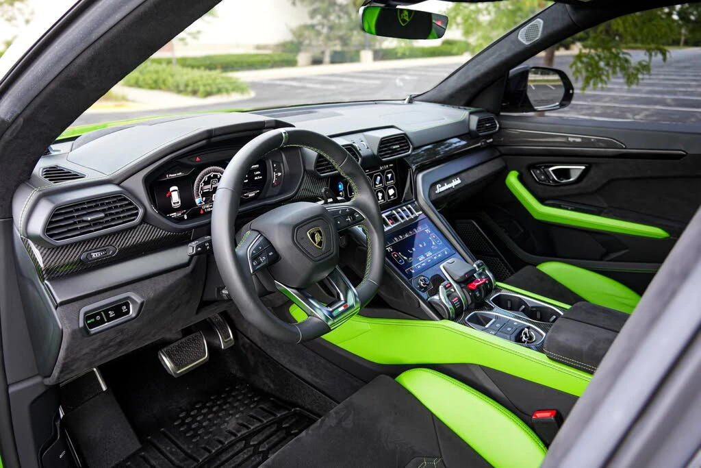2021 Lamborghini Urus - Image 18 of 31