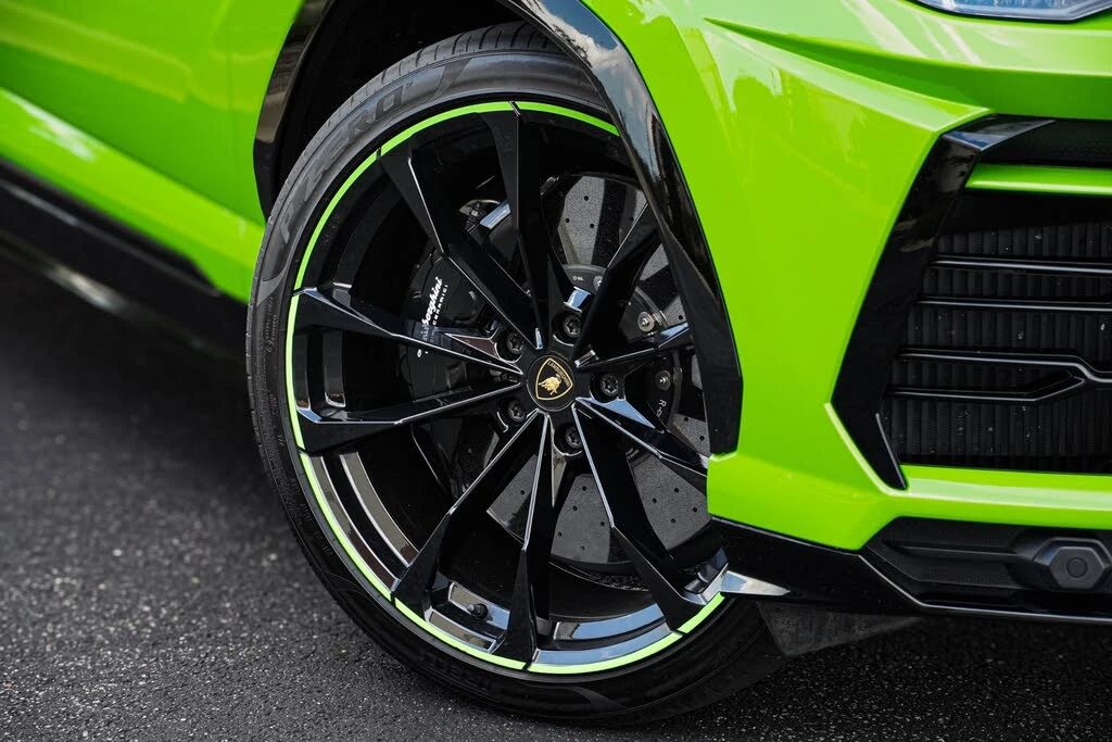 2021 Lamborghini Urus - Image 3 of 31