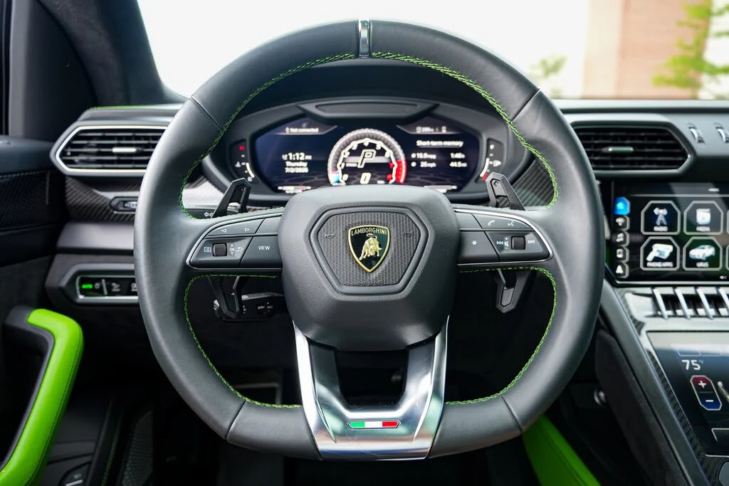 2021 Lamborghini Urus - Image 23 of 31