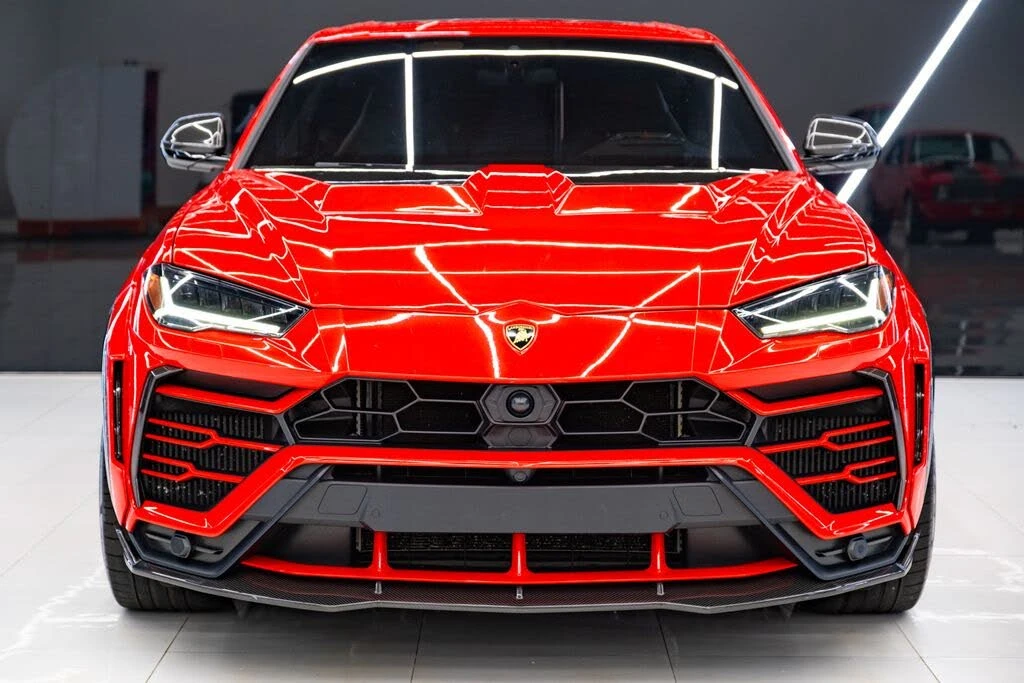 2021 Lamborghini Urus - Image 2 of 31