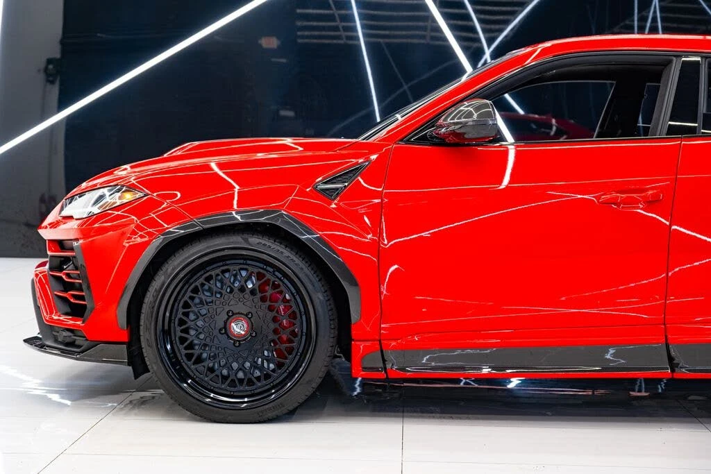 2021 Lamborghini Urus - Image 14 of 31