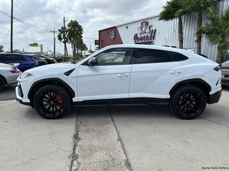 2021 Lamborghini Urus - Image 3 of 31