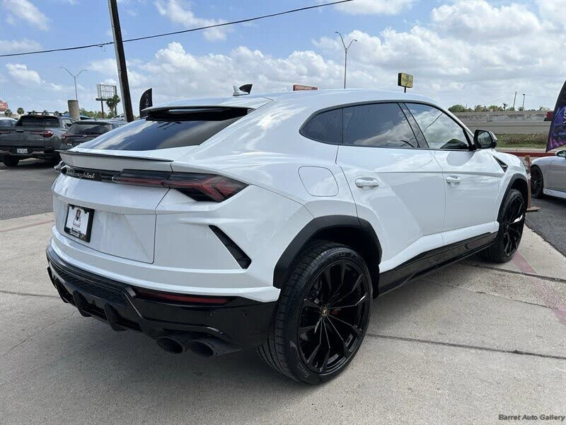 2021 Lamborghini Urus - Image 6 of 31
