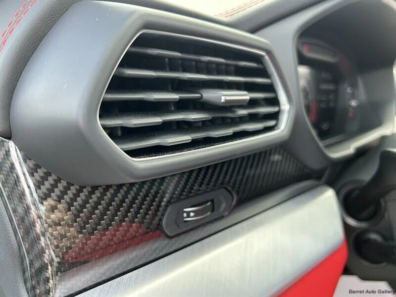 2021 Lamborghini Urus - Image 23 of 31