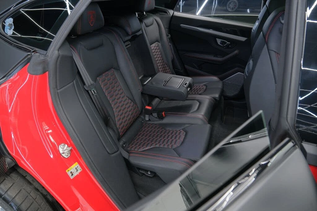 2021 Lamborghini Urus - Image 31 of 31