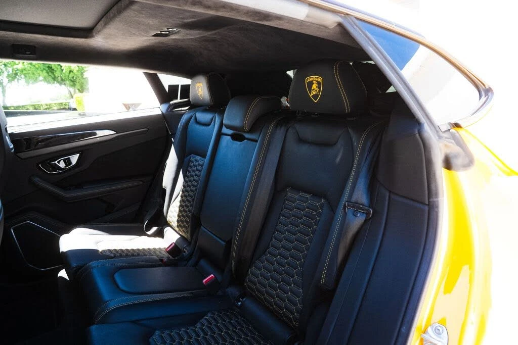2021 Lamborghini Urus - Image 28 of 31