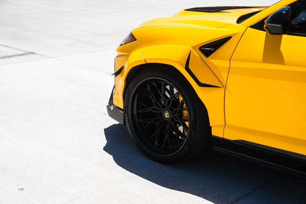 2021 Lamborghini Urus - Image 10 of 31