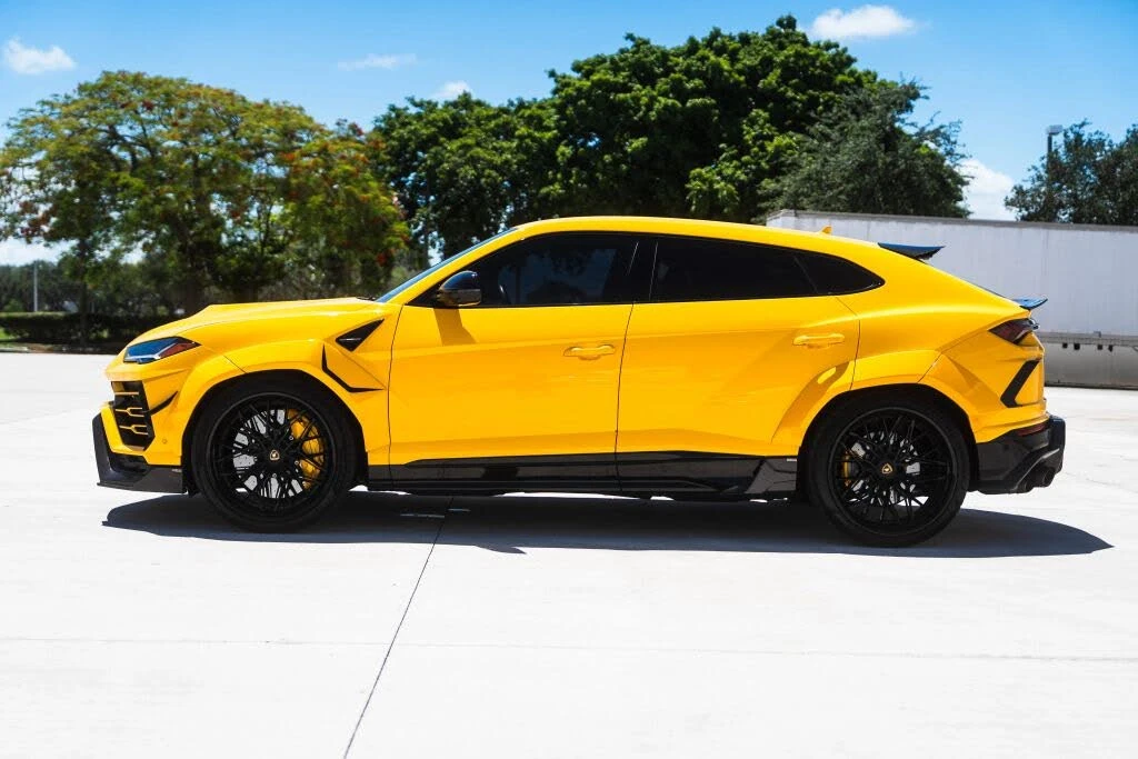 2021 Lamborghini Urus - Image 11 of 31