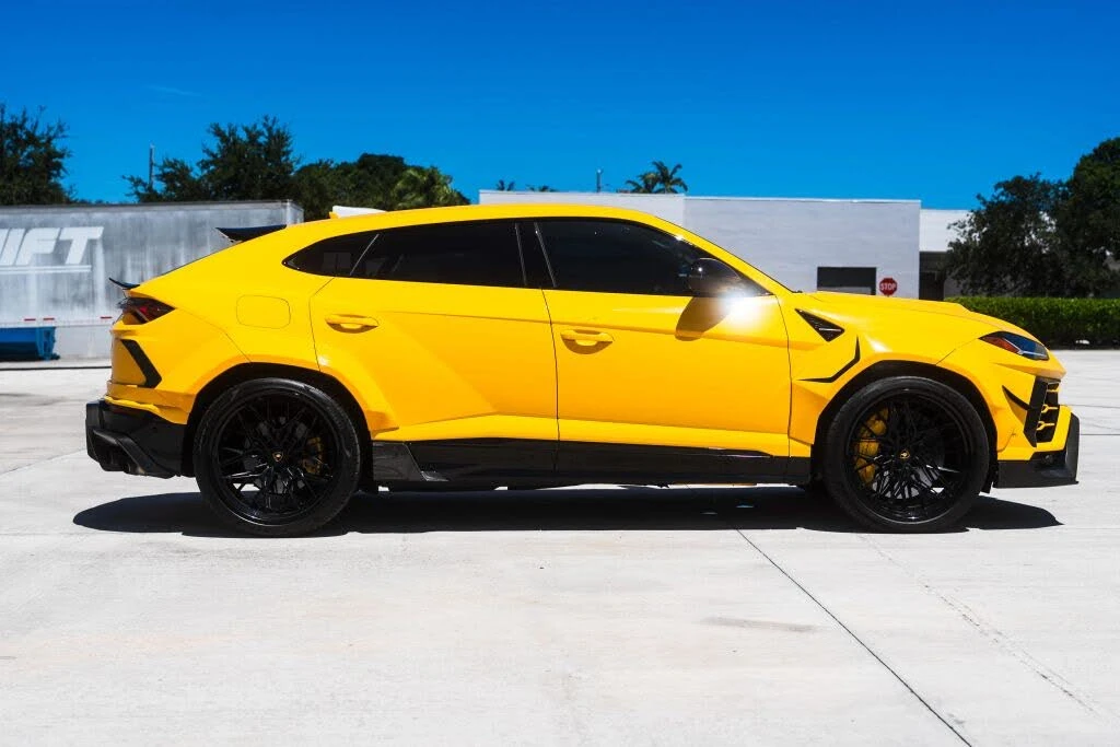 2021 Lamborghini Urus - Image 4 of 31