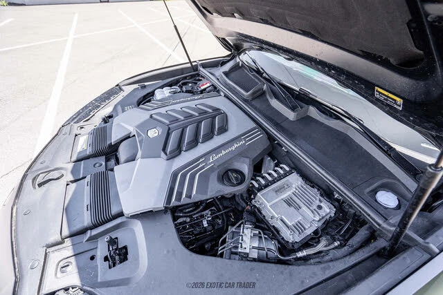 2021 Lamborghini Urus - Image 17 of 31