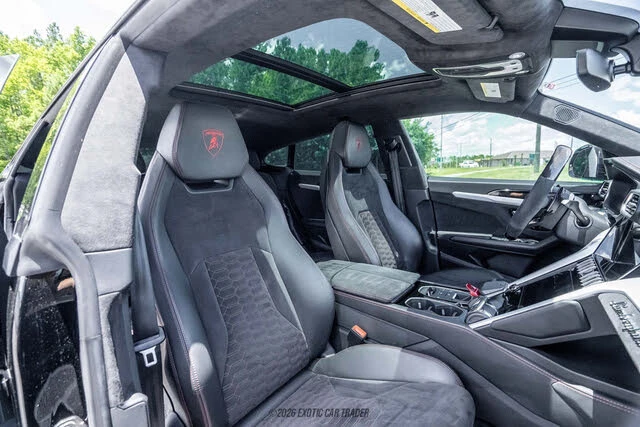 2021 Lamborghini Urus - Image 26 of 31