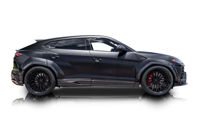 2021 Lamborghini Urus - Image 2 of 31