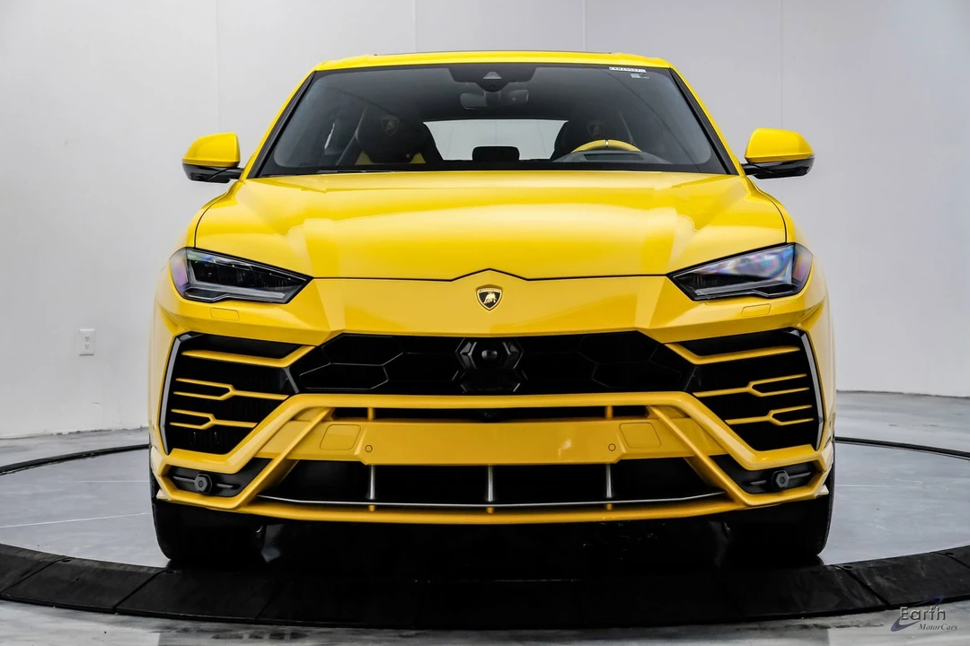 2021 Lamborghini Urus - Image 28 of 31