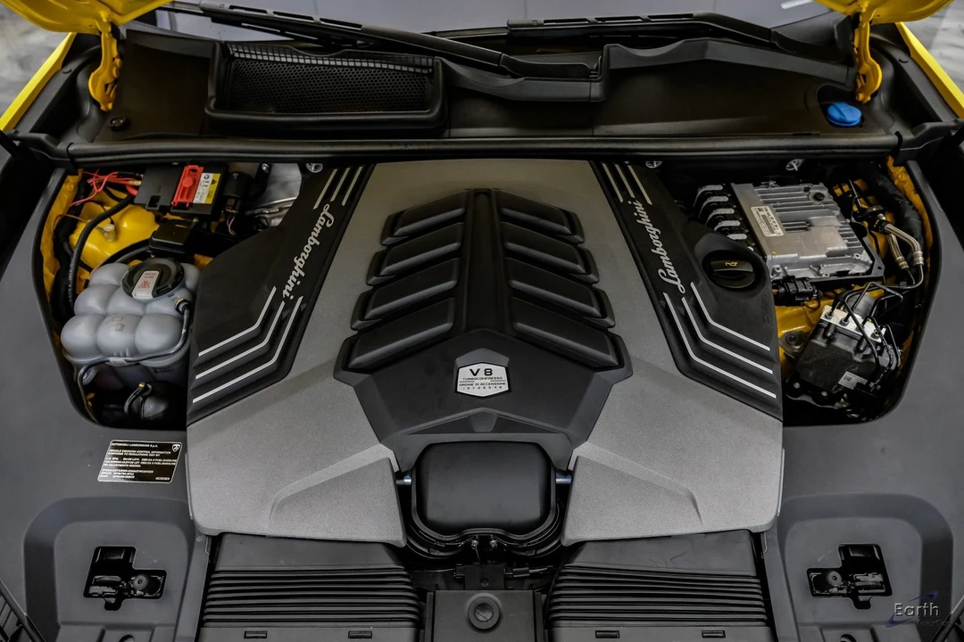 2021 Lamborghini Urus - Image 3 of 31